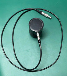Sebuah scan EMAT Air Coupling Ultrasonic Thickness Gauge dengan permukaan suhu tinggi