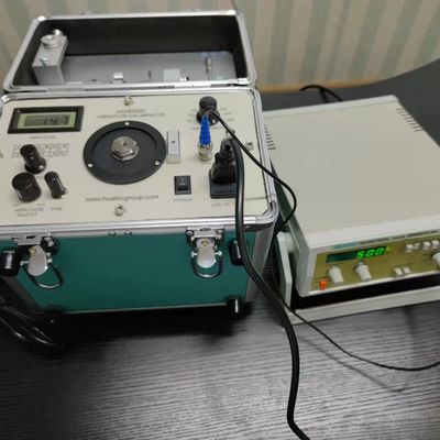 Kalibrator Getaran Digital Kalibrasi Vibration Meter Vibration Shaker 1Hz sampai 10kHz Berkelanjutan disesuaikan HG-5020i